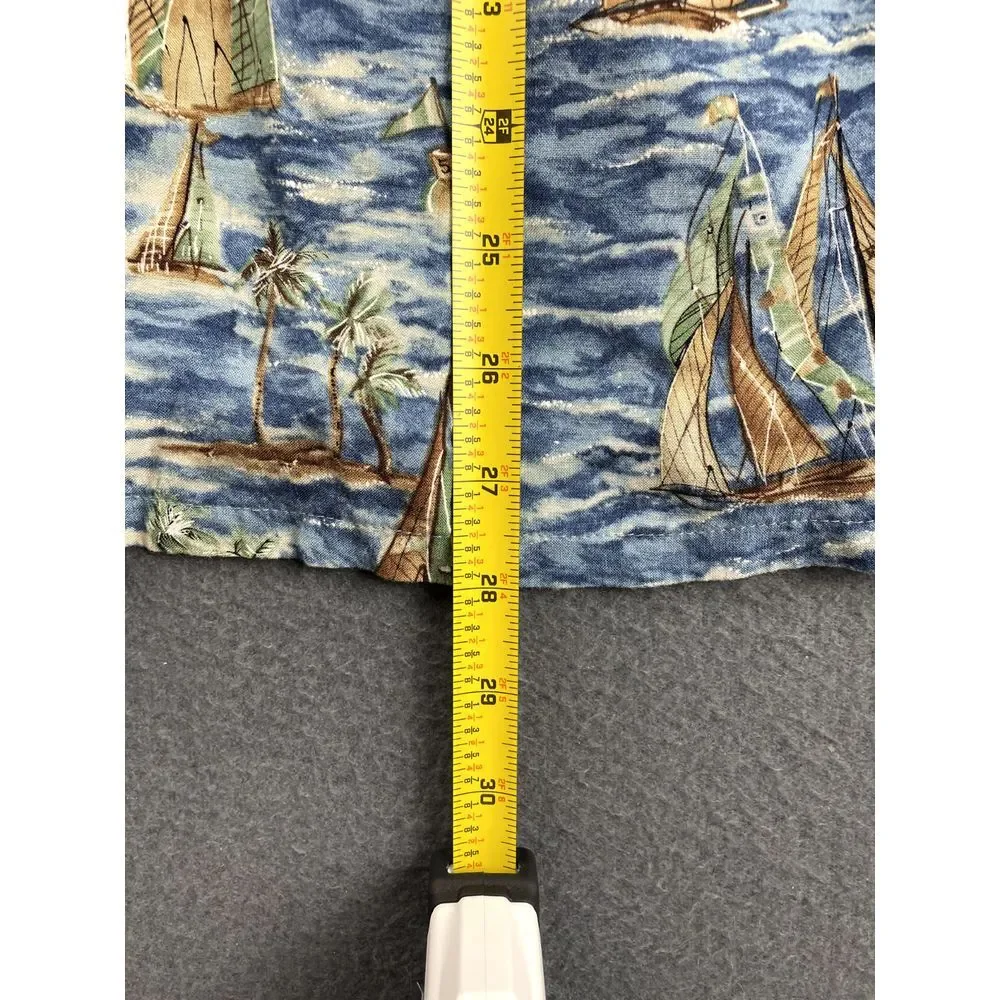 Croft & Barrow Hawaiian Shirt Men's L Nautical Sailboat Watercolors Sailing Blue